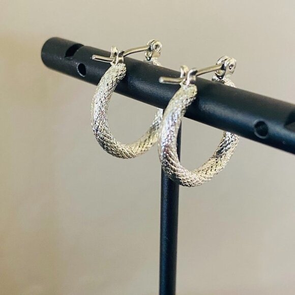 Silver Tone Textured Mini Hoop Earrings 1/2" Diameter - Picture 3 of 4